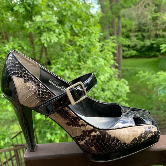 Town Shoes Leather heels with snake print - Picture 10 of 11